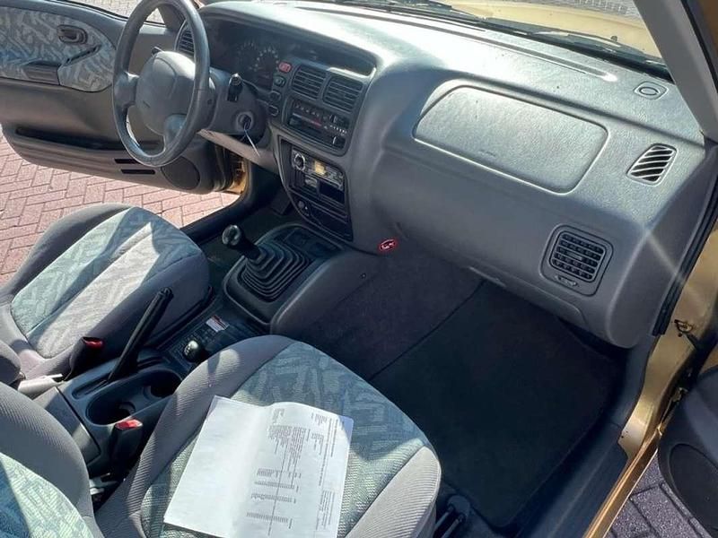 Occasion Suzuki Grand Vitara Cool 128 PK (94 kW) 2000 Geel SUV