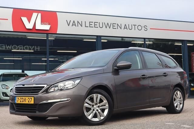 Grijs Gebruikt 2014 Peugeot 308 Stationwagen | € 4.248 (Eerlijke prijs) - Afbeelding 1/4