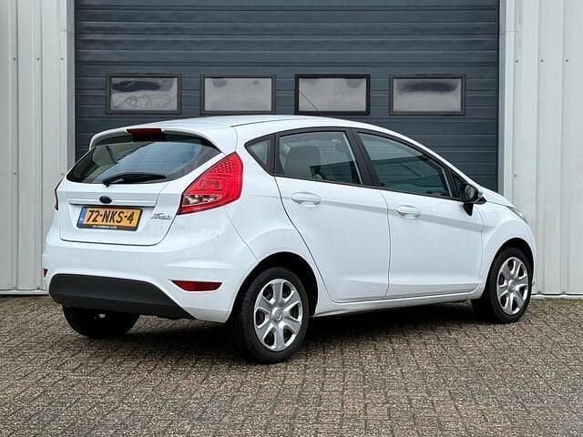 Occasion Ford Fiesta Limited 60 PK (44 kW) 2010 Wit Hatchback