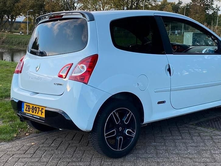 Gebruikt 2015 Renault Twingo GT Hatchback | € 4.750 (Super prijs) - Afbeelding 1/4