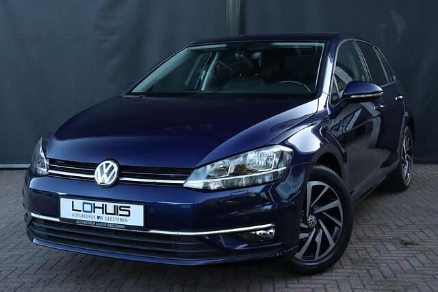 Blauw Gebruikt 2018 VW Golf VII Highline Hatchback | € 15.995 (Eerlijke prijs) - Afbeelding 1/4