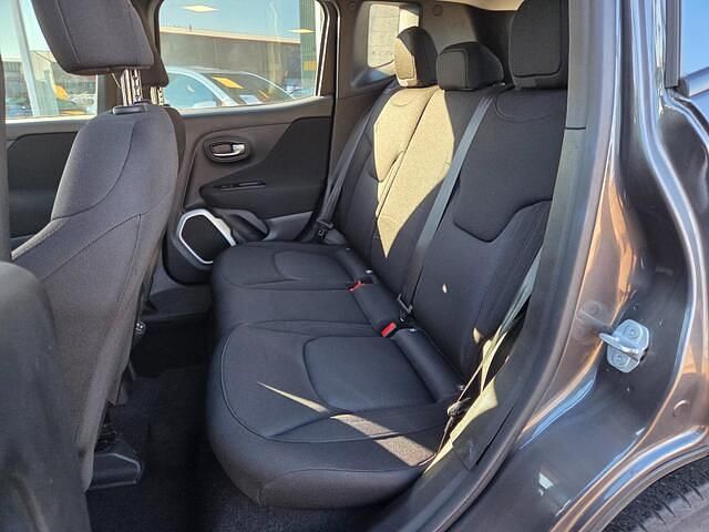 Occasion Jeep Renegade Limited 120 PK (88 kW) 2018 Grijs SUV