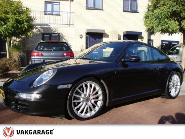 Zwart Gebruikt 2004 Porsche 911 Carrera S Coupé | € 42.500 - Afbeelding 1/4