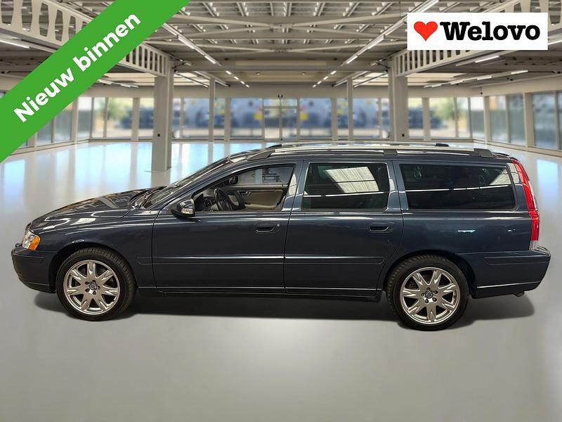 Blauw Occasion 2007 Volvo V70 Stationwagen | € 7.450 (Iets duurder) - Afbeelding 1/4