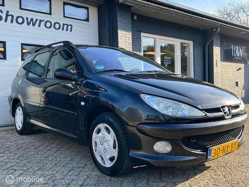 Occasion Peugeot 206 109 PK (80 kW) 2004 Zwart Stationwagen