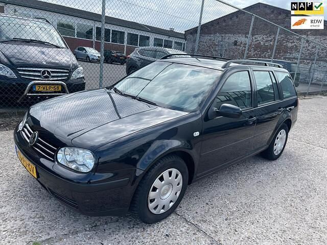 Zwart Gebruikt 2004 VW Golf IV Stationwagen | € 1.999 (Eerlijke prijs) - Afbeelding 1/4