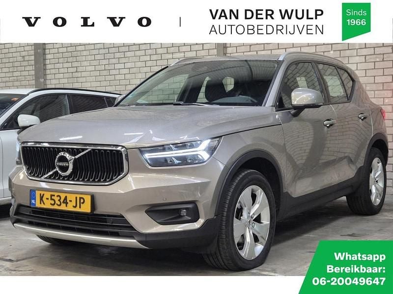 Grijs Occasion 2021 Volvo XC40 Business Edition SUV | € 27.950 (Super prijs) - Afbeelding 1/4