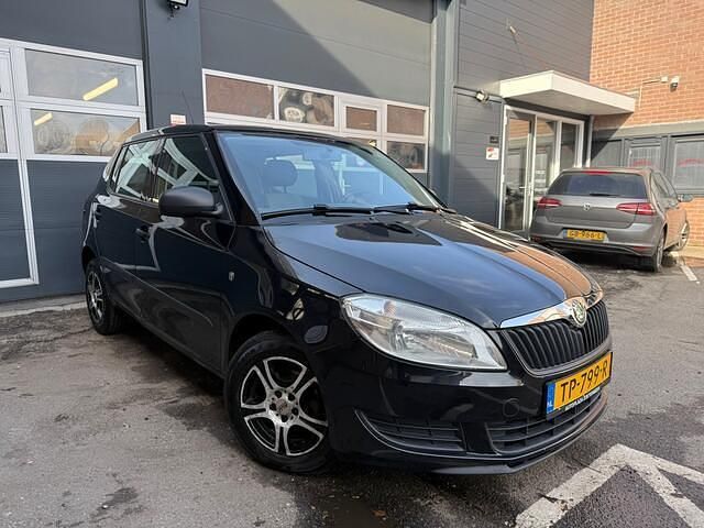 Occasion Skoda Fabia Comfort 60 PK (44 kW) 2012 Zwart Hatchback