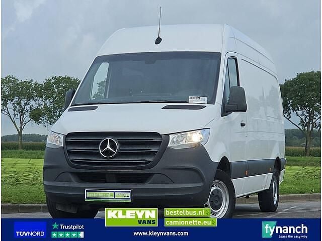 Wit Gebruikt 2020 Mercedes Sprinter Van | € 18.900 (Super prijs) - Afbeelding 1/3