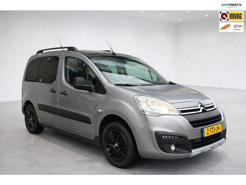 Occasion Citroën Berlingo XTR 110 PK (80 kW) 2018 Grijs MPV
