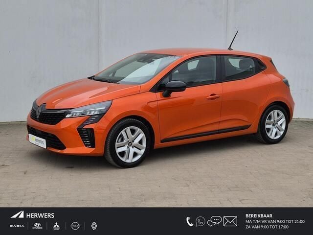 Oranje Gebruikt 2024 Renault Clio V Evolution Hatchback | € 22.935 (Eerlijke prijs) - Afbeelding 1/4