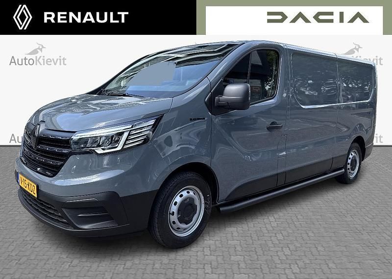 Grijs Nieuw 2024 Renault Trafic Black Edition Van | € 27.950 (Goede deal) - Afbeelding 1/4