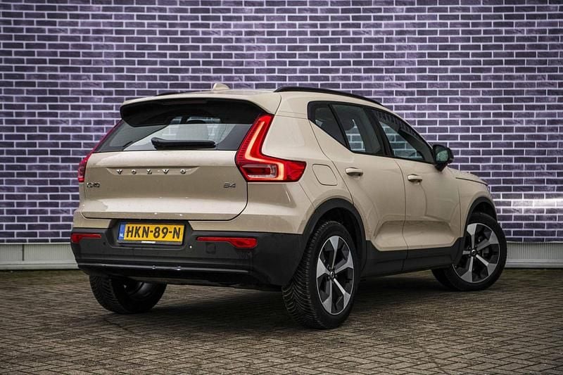 Occasion Volvo XC40 Plus 197 PK (144 kW) 2025 Grijs SUV