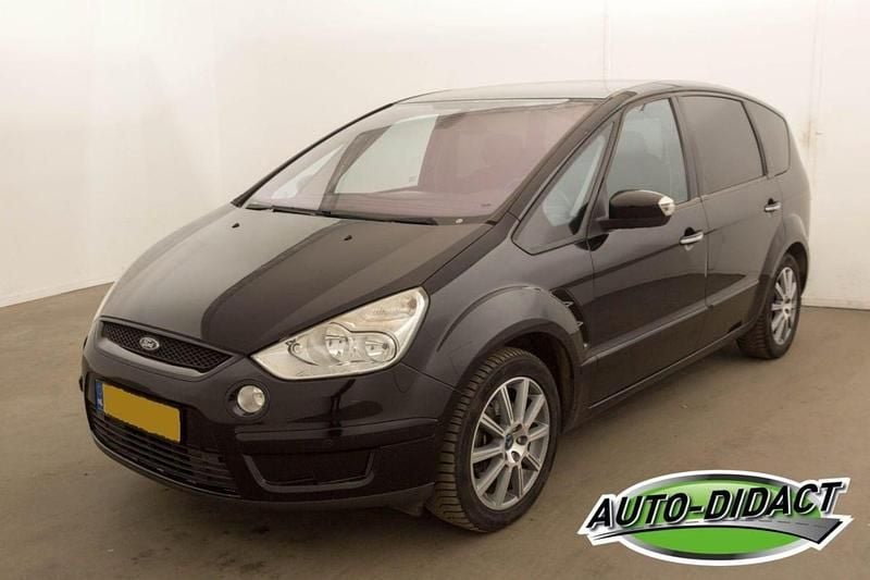 Zwart Occasion 2008 Ford S-MAX S MPV | € 1.850 (Eerlijke prijs) - Afbeelding 1/4
