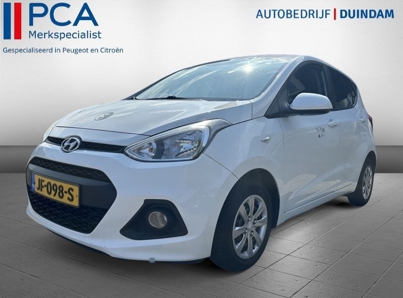 Wit Gebruikt 2016 Hyundai i10 Hatchback | € 7.950 (Eerlijke prijs) - Afbeelding 1/4