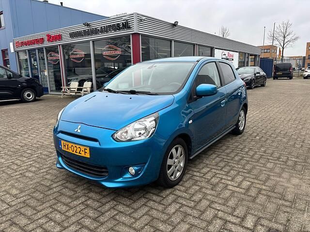 Blauw Occasion 2016 Mitsubishi Space Star Hatchback | € 5.950 (Eerlijke prijs) - Afbeelding 1/4