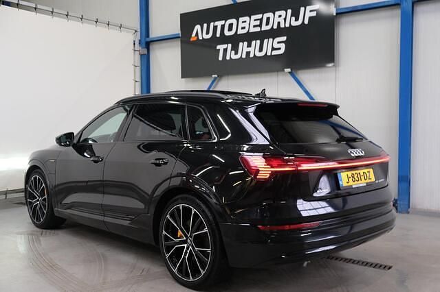Occasion Audi e-tron Advanced 300 kW (408 PK) 2019 Zwart SUV