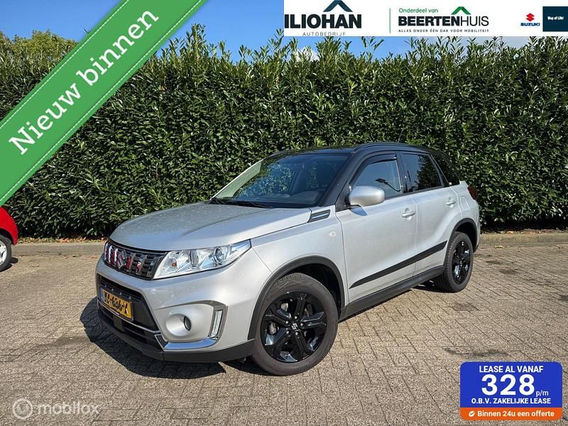 Grijs Gebruikt 2019 Suzuki Vitara SUV | € 20.285 (Eerlijke prijs) - Afbeelding 1/4