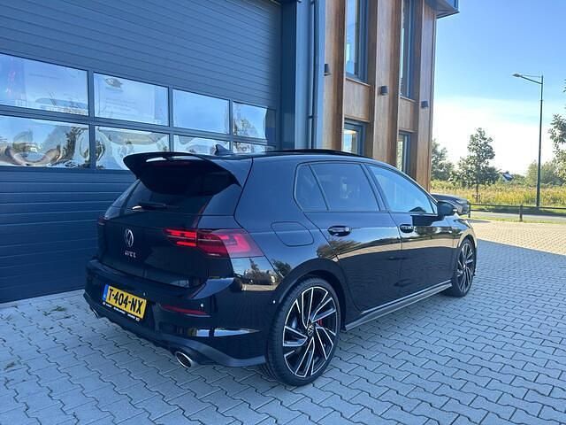 Occasion VW Golf VIII GTI Clubsport 300 PK (220 kW) 2021 Zwart Hatchback