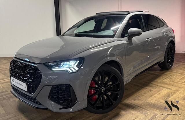 Grijs Gebruikt 2022 Audi RS Q3 S-Line SUV | € 69.940 (Eerlijke prijs) - Afbeelding 1/4