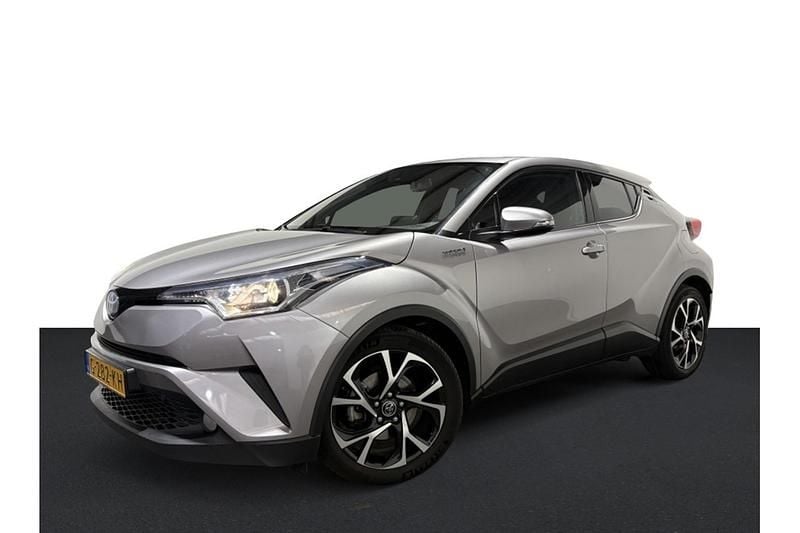Grijs (metallic) Gebruikt 2019 Toyota C-HR+ SUV | € 19.399 - Afbeelding 1/1