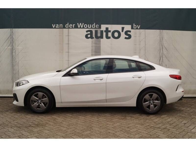 Wit Gebruikt 2021 BMW 218 Executive Coupé | € 22.900 (Super prijs) - Afbeelding 1/4