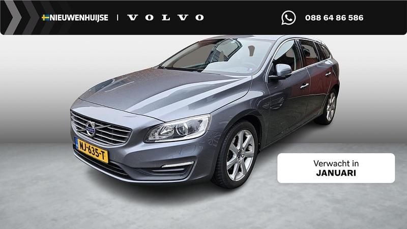 Grijs Gebruikt 2017 Volvo V60 Stationwagen | € 15.694 (Goede deal) - Afbeelding 1/3