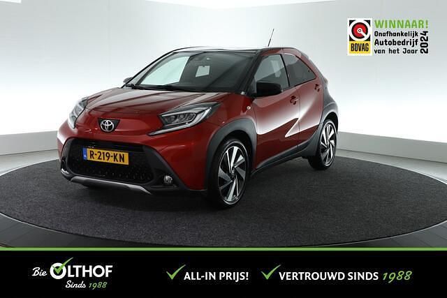 Occasion Toyota Aygo X Envy 74 PK (54 kW) 2022 Rood SUV