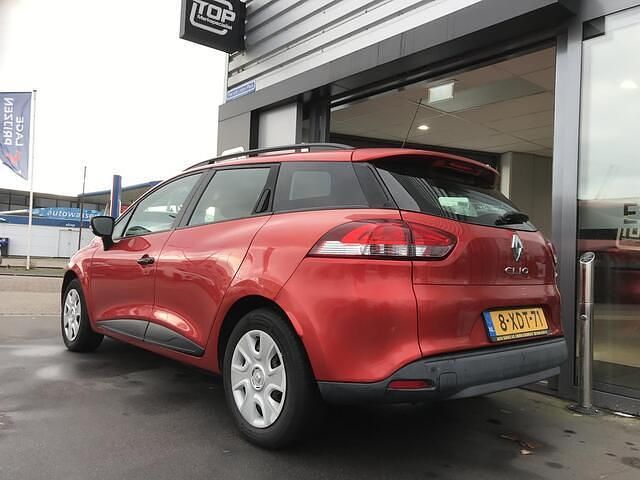 Occasion Renault Clio GrandTour Authentique 90 PK (66 kW) 2014 Rood Stationwagen