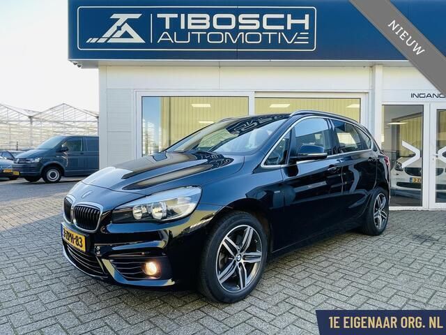 Zwart Gebruikt 2015 BMW 218 Sport Line Stationwagen | € 1.111 - Afbeelding 1/4