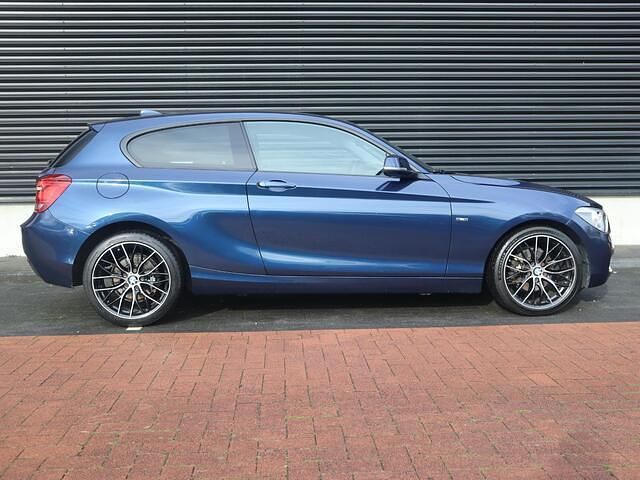 Occasion BMW 118 Executive 170 PK (125 kW) 2014 Blauw Hatchback