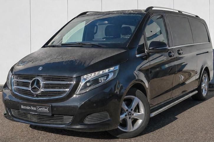 Zwart Occasion 2018 Mercedes V220 Avantgarde Edition MPV | € 39.950 - Afbeelding 1/4