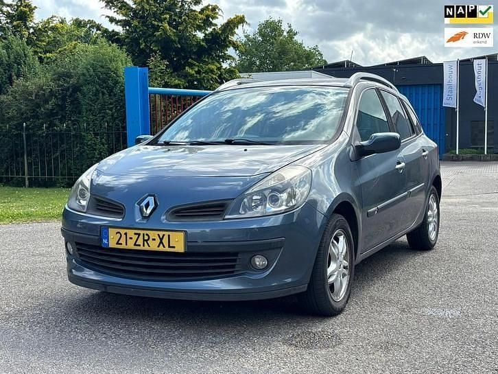 Occasion Renault Clio II Dynamique 101 PK (74 kW) 2008 Stationwagen