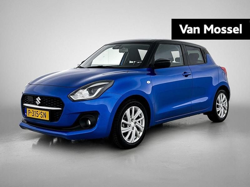 Blauw Gebruikt 2022 Suzuki Swift Hatchback | € 19.440 (Iets duurder) - Afbeelding 1/4
