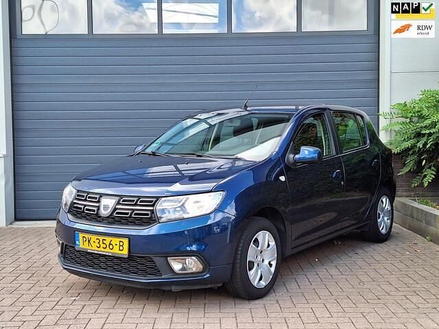 Blauw Gebruikt 2017 Dacia Sandero Lauréate Hatchback | € 9.995 (Eerlijke prijs) - Afbeelding 1/4