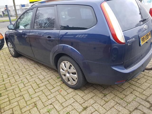 Occasion Ford Focus Limited 125 PK (91 kW) 2010 Blauw Stationwagen