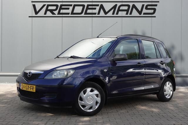 Blauw Gebruikt 2003 Mazda 2 Exclusive MPV | € 1.250 (Eerlijke prijs) - Afbeelding 1/4