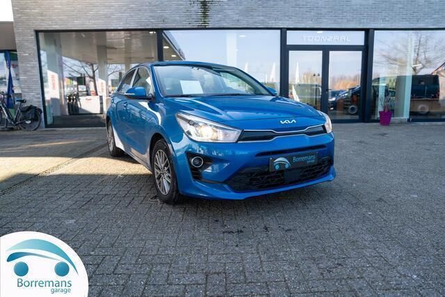 Blauw Gebruikt 2023 Kia Rio Hatchback | € 18.790 (Super prijs) - Afbeelding 1/4