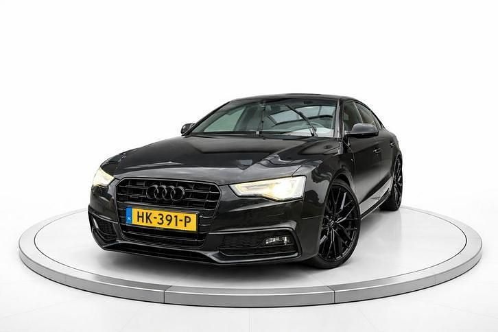 Zwart Occasion 2012 Audi A5 Sportback Proline Hatchback | € 13.850 - Afbeelding 1/4