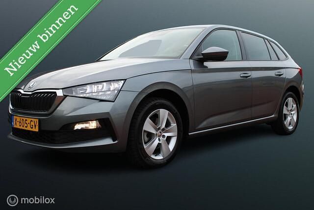 Occasion Skoda Scala Ambition 110 PK (80 kW) 2023 Grijs Hatchback
