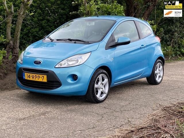 Blauw, metallic lak Gebruikt 2011 Ford Ka Cool & Sound Edition Hatchback | € 2.995 (Eerlijke prijs) - Afbeelding 1/4