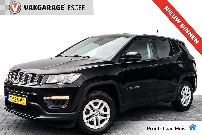 Zwart Gebruikt 2018 Jeep Compass Sport SUV | € 18.740 (Iets duurder) - Afbeelding 1/4