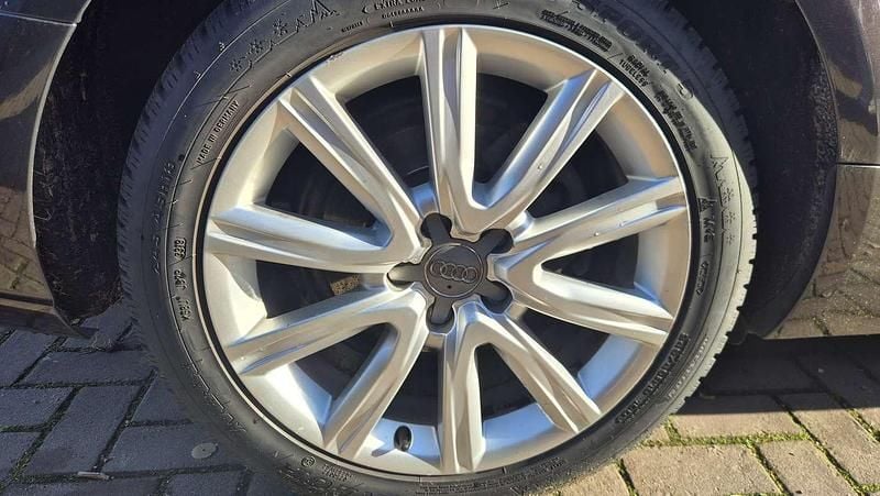 Occasion Audi A6 177 PK (130 kW) 2013 Grijs Stationwagen