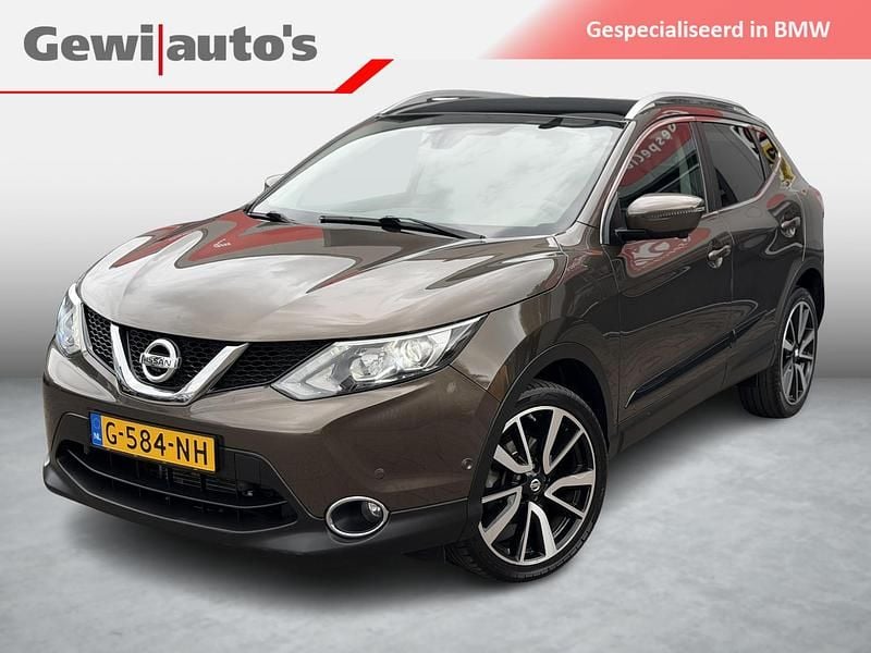 Bruin Gebruikt 2015 Nissan Qashqai Tekna SUV | € 11.999 (Eerlijke prijs) - Afbeelding 1/4