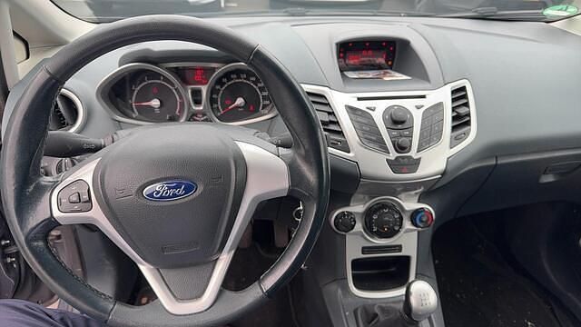 Occasion Ford Fiesta Titanium 97 PK (71 kW) 2011 Grijs (metallic) Hatchback