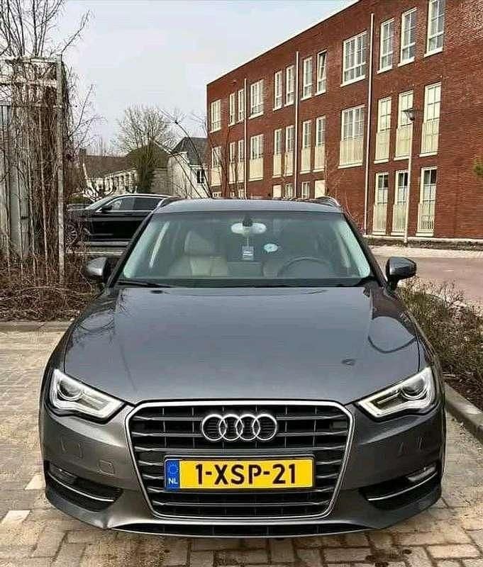 Zilver Occasion 2014 Audi A3 Hatchback | € 8.000 (Goede deal) - Afbeelding 1/4