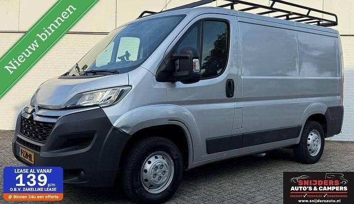 Grijs (metallic) Gebruikt 2017 Citroën Jumper MPV | € 8.450 (Super prijs) - Afbeelding 1/4