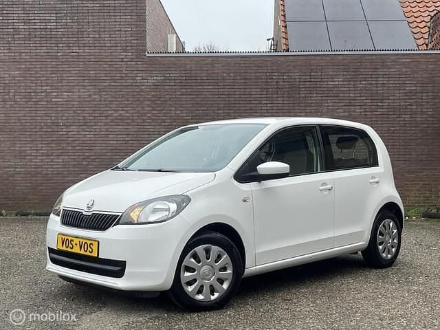 Wit Occasion 2015 Skoda Citigo Ambition Hatchback | € 5.400 (Eerlijke prijs) - Afbeelding 1/4