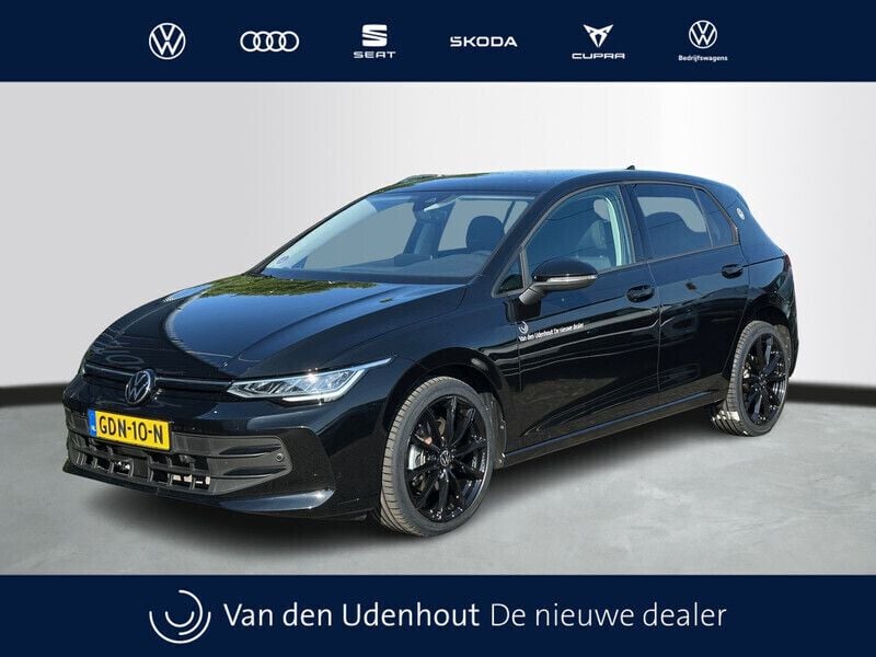 Zwart Gebruikt 2024 VW Golf VIII Edition Hatchback | € 34.750 (Iets duurder) - Afbeelding 1/3