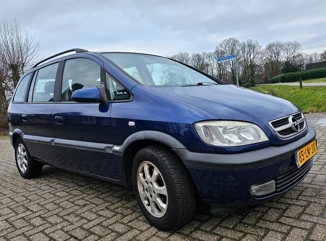 Blauw Gebruikt 2003 Opel Zafira Elegance MPV | € 775 (Iets duurder) - Afbeelding 1/4